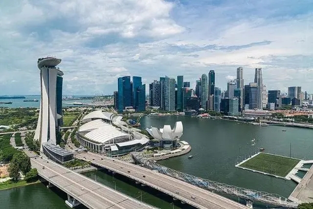 注册新加坡公司所需要的资料以及条件，经商都有哪些优势？