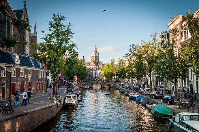 如何注册荷兰公司？入驻荷兰跨境电商的好处有哪些？
